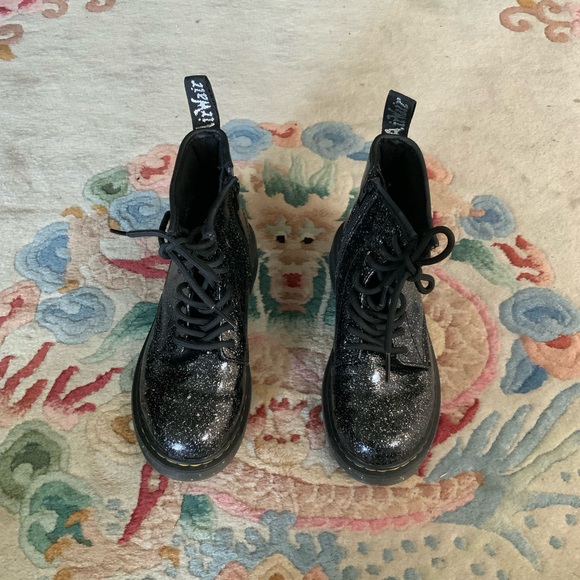 Dr. Martens 1460J Cosmic Glitter Sparkles Black Ankle Zip Boots Youth Sz 2 - Picture 1 of 9